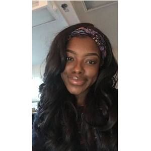 Meet your Posher, Christina